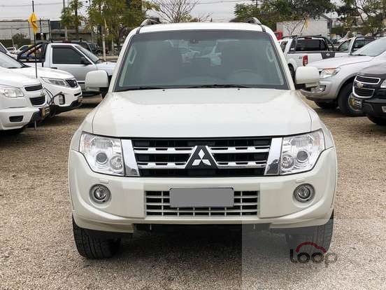 MITSUBISHI PAJERO FULL 3.2 HPE 4X4 16V TURBO INTERCOOLER DIESEL 4P AUTOMÁTICO