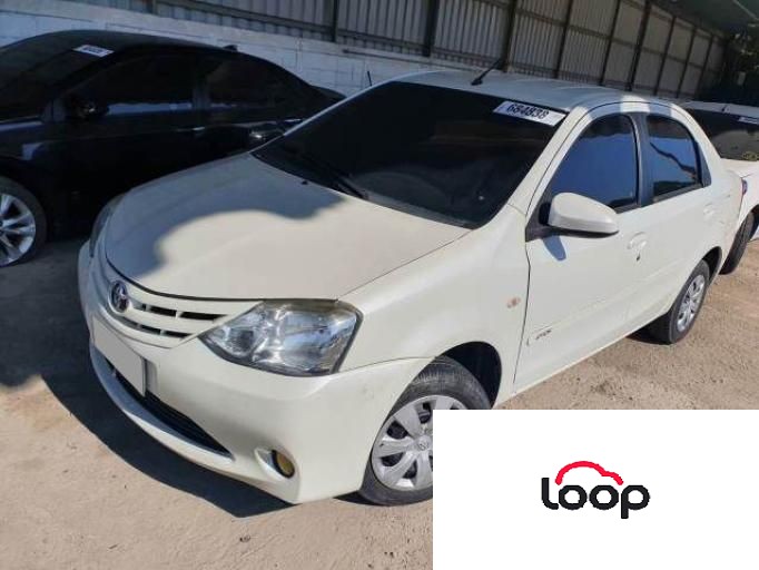 TOYOTA ETIOS SEDA 15/15